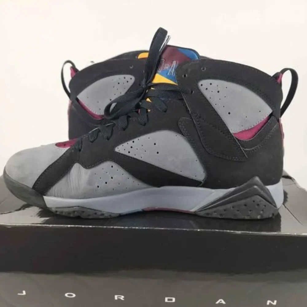 Air Jordan 7 